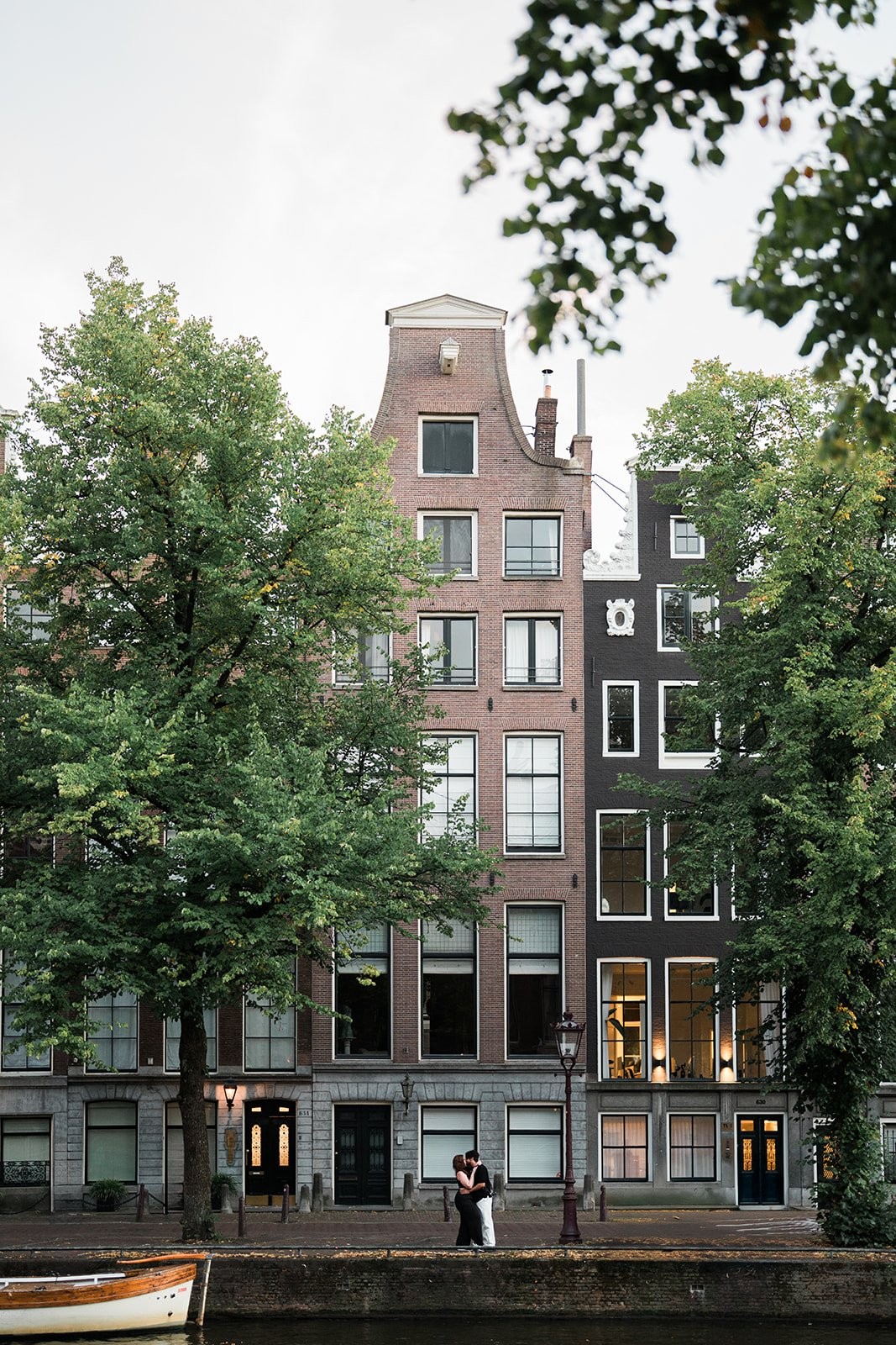 Editorial couple portrait on an Amsterdam street